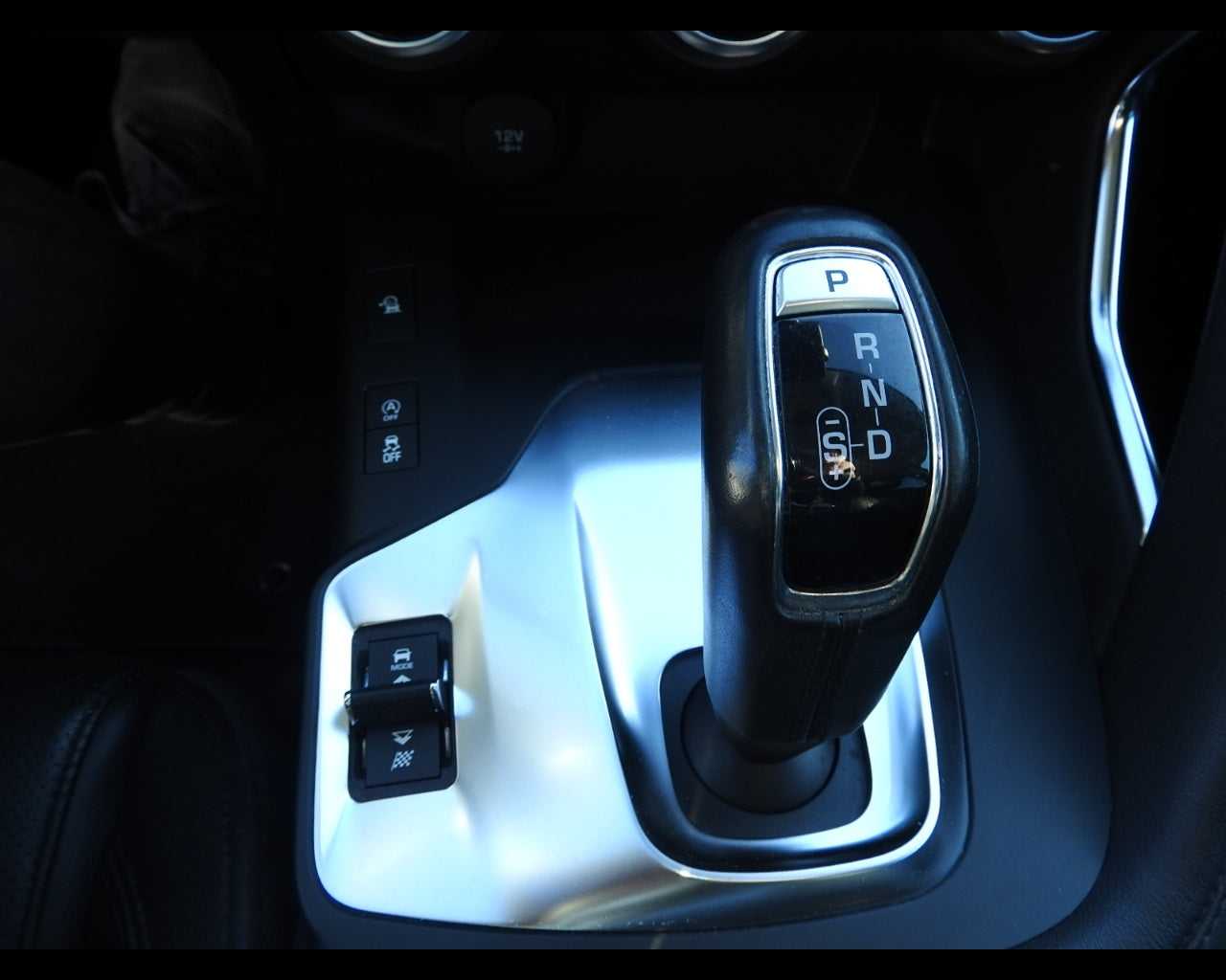JAGUAR - E-PACE (2019 - km 144.528 - Diesel)