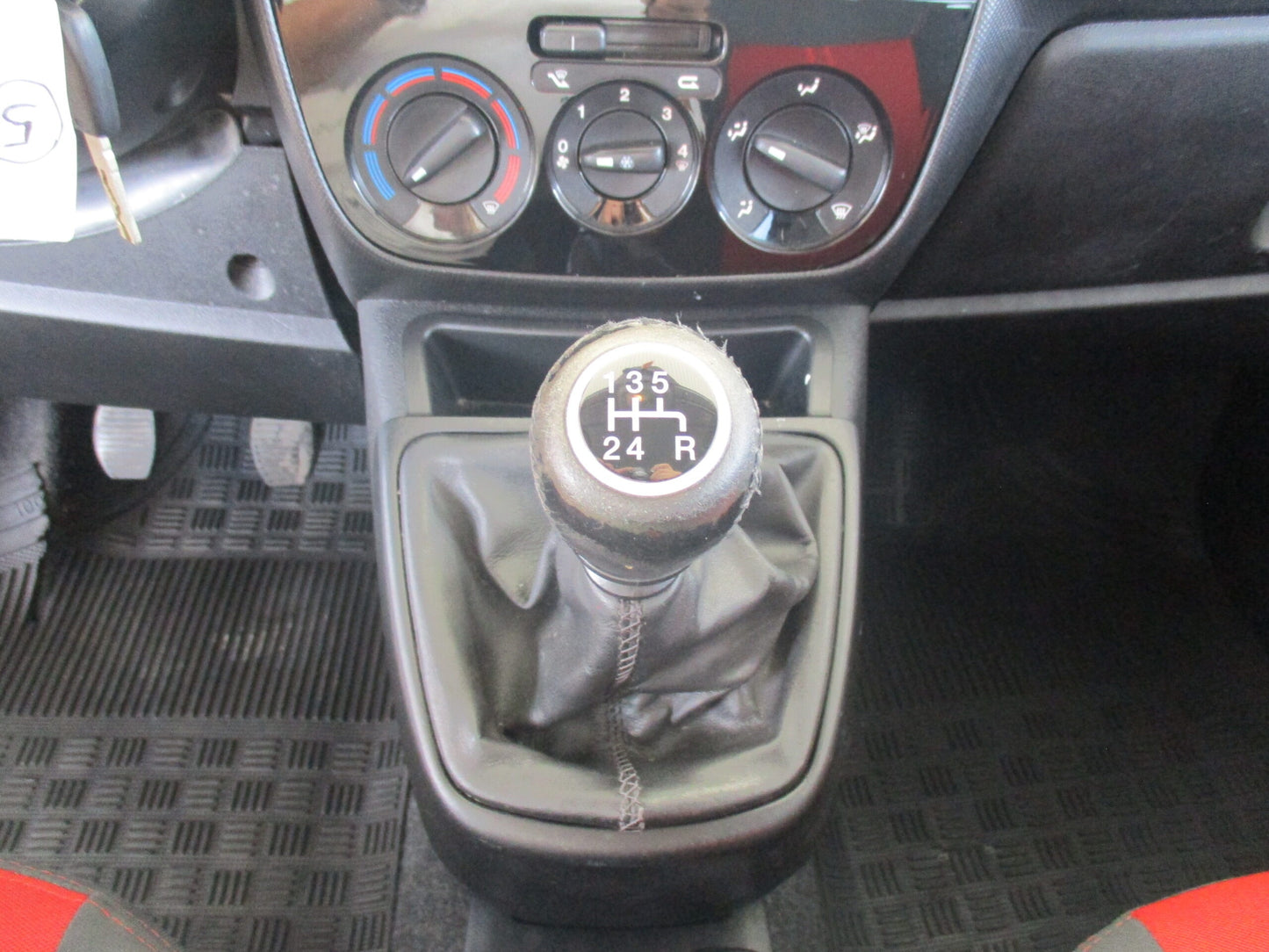 FIAT - QUBO (2015 - km 188.000 - Metano)