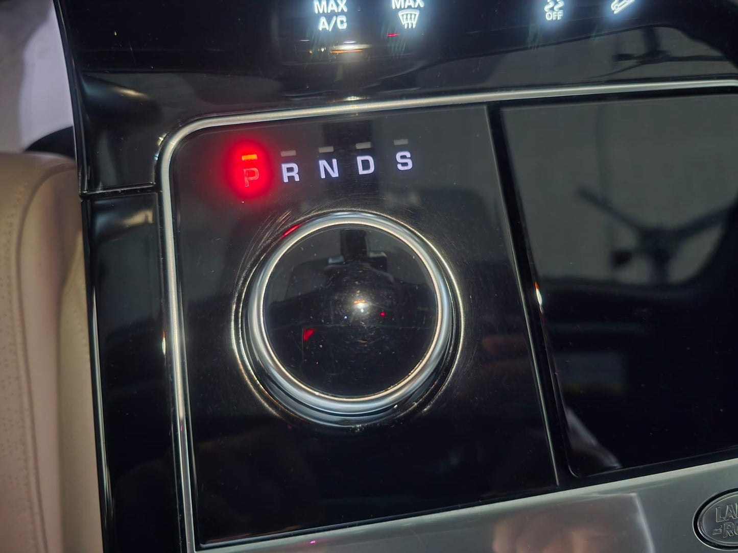 LAND ROVER - RANGE ROVER VELAR (2019 - km 193.211 - Diesel)