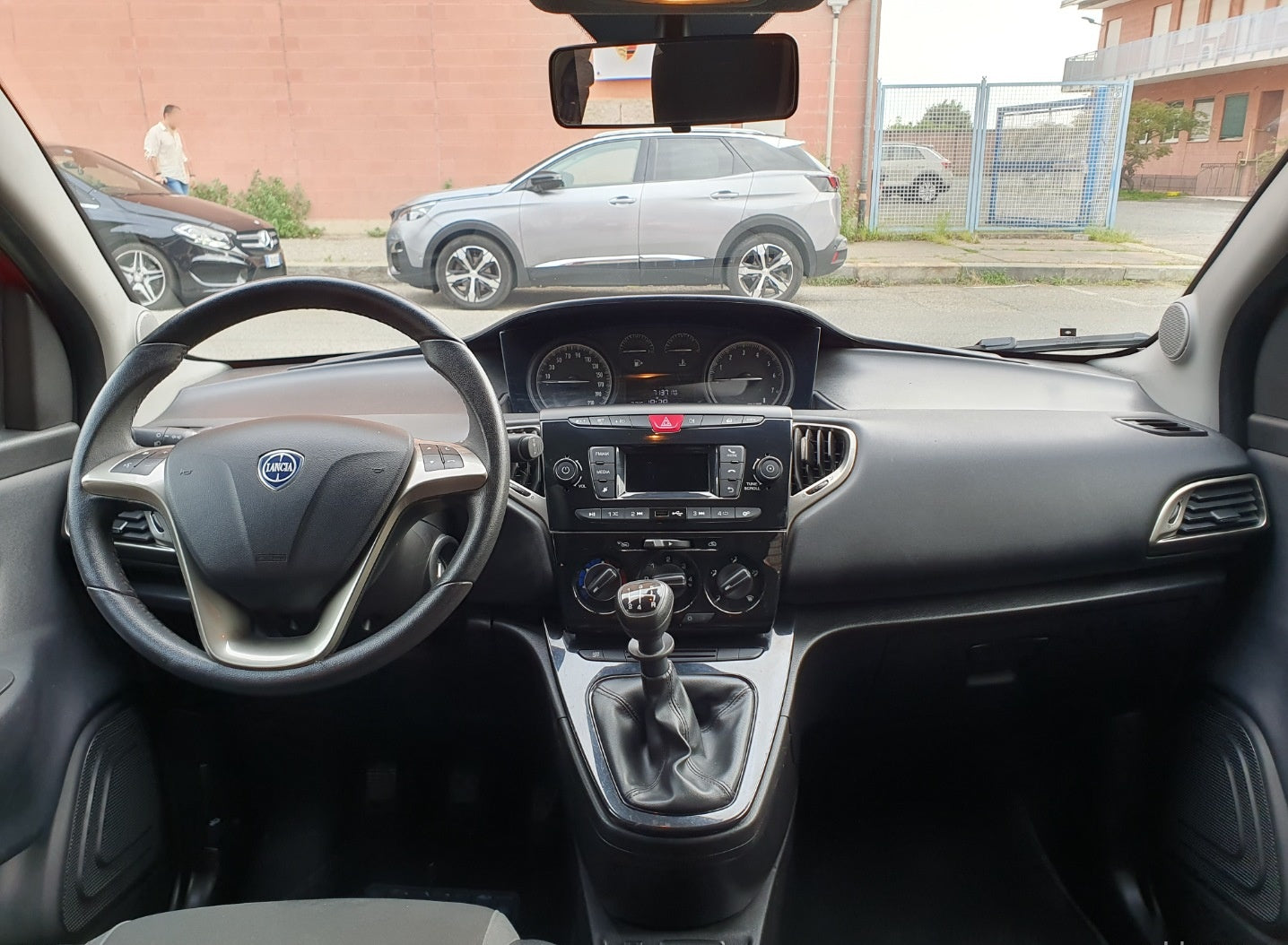 LANCIA - YPSILON (2018 - km 71.371 - Gpl)