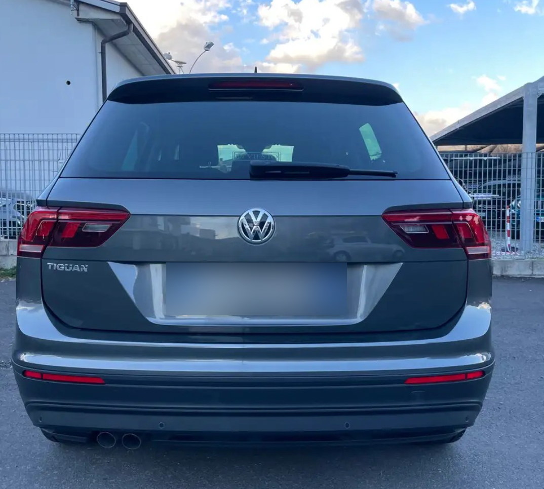 VOLKSWAGEN - TIGUAN (2020 - km 88.000 - Diesel)