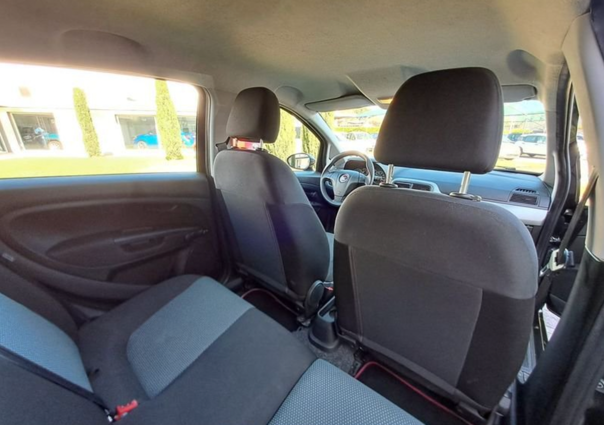 FIAT - PUNTO (2013 - km 118.973 - Metano)