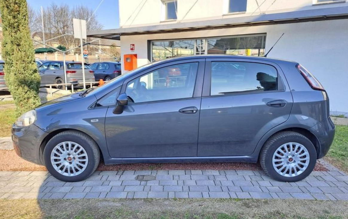 FIAT - PUNTO (2014 - km 170.609 - Diesel)