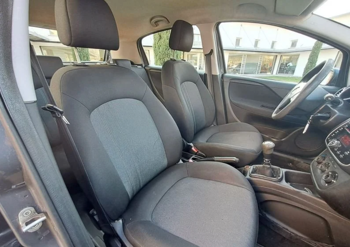 FIAT - PUNTO (2014 - km 170.609 - Diesel)