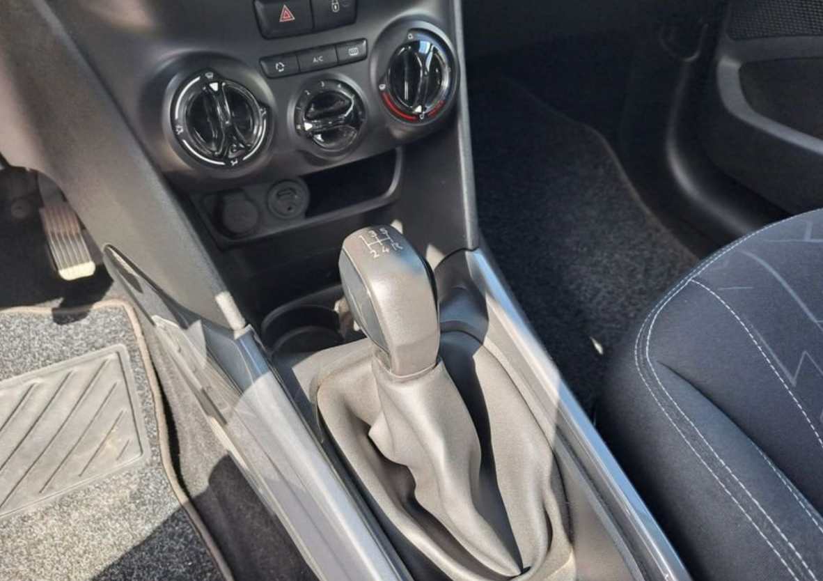 PEUGEOT - 2008 (2016 - 160.601 - Diesel)