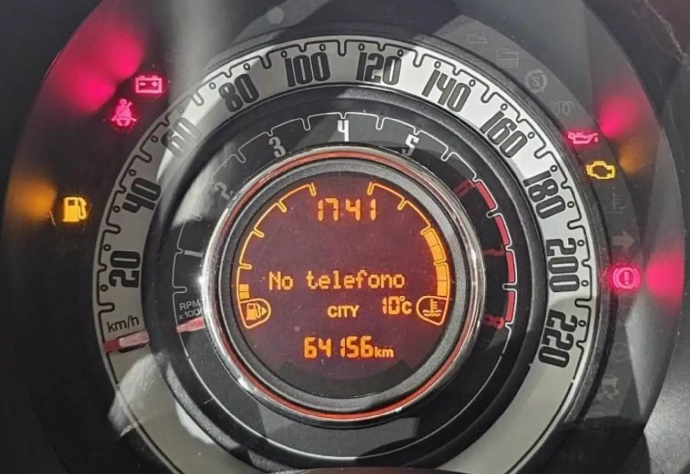 FIAT - 500 (2016 - km 64.000 - Benzina)