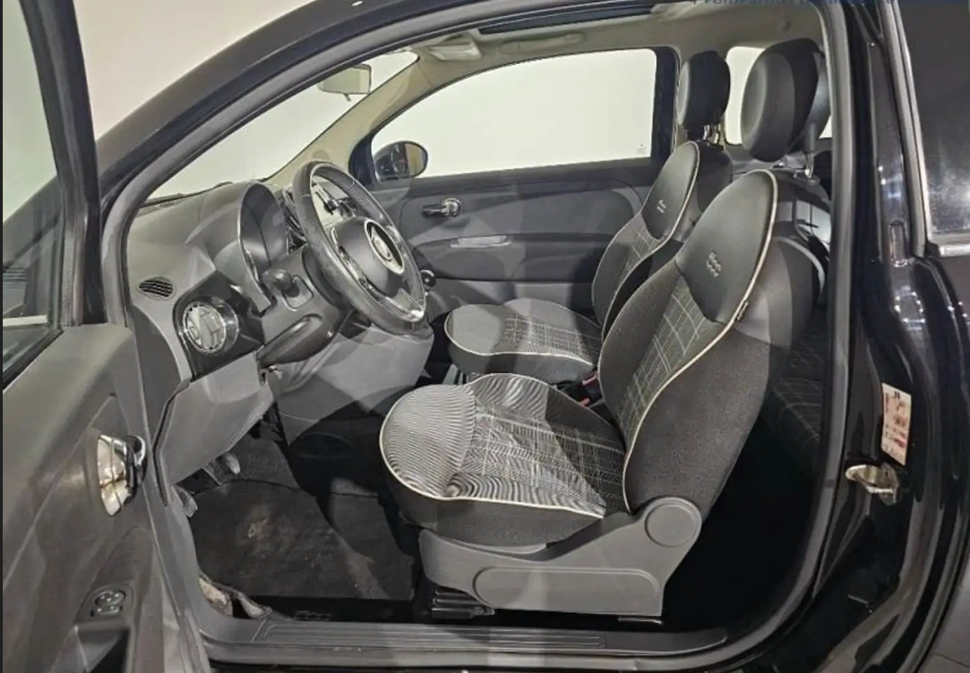 FIAT - 500 (2016 - km 64.000 - Benzina)