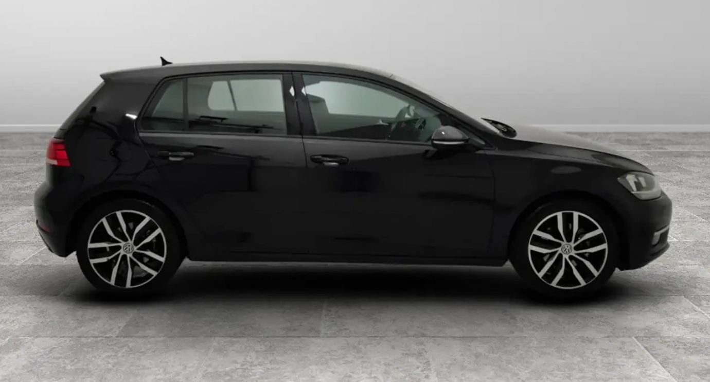 VOLKSWAGEN - GOLF (2018 - km 122.584 - Benzina)