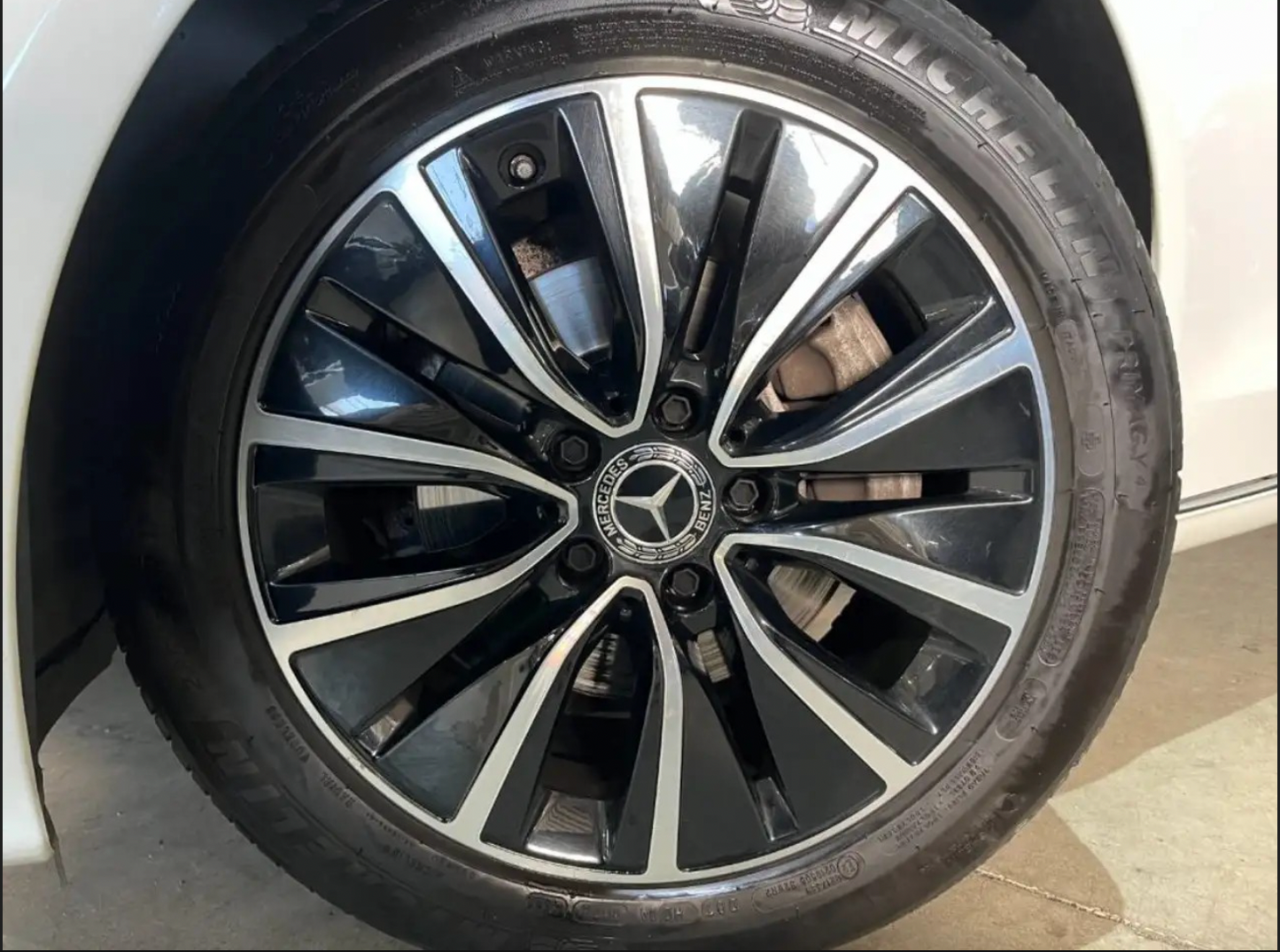 MERCEDES-BENZ - C 220 (2019 - km 168.000 - Diesel)