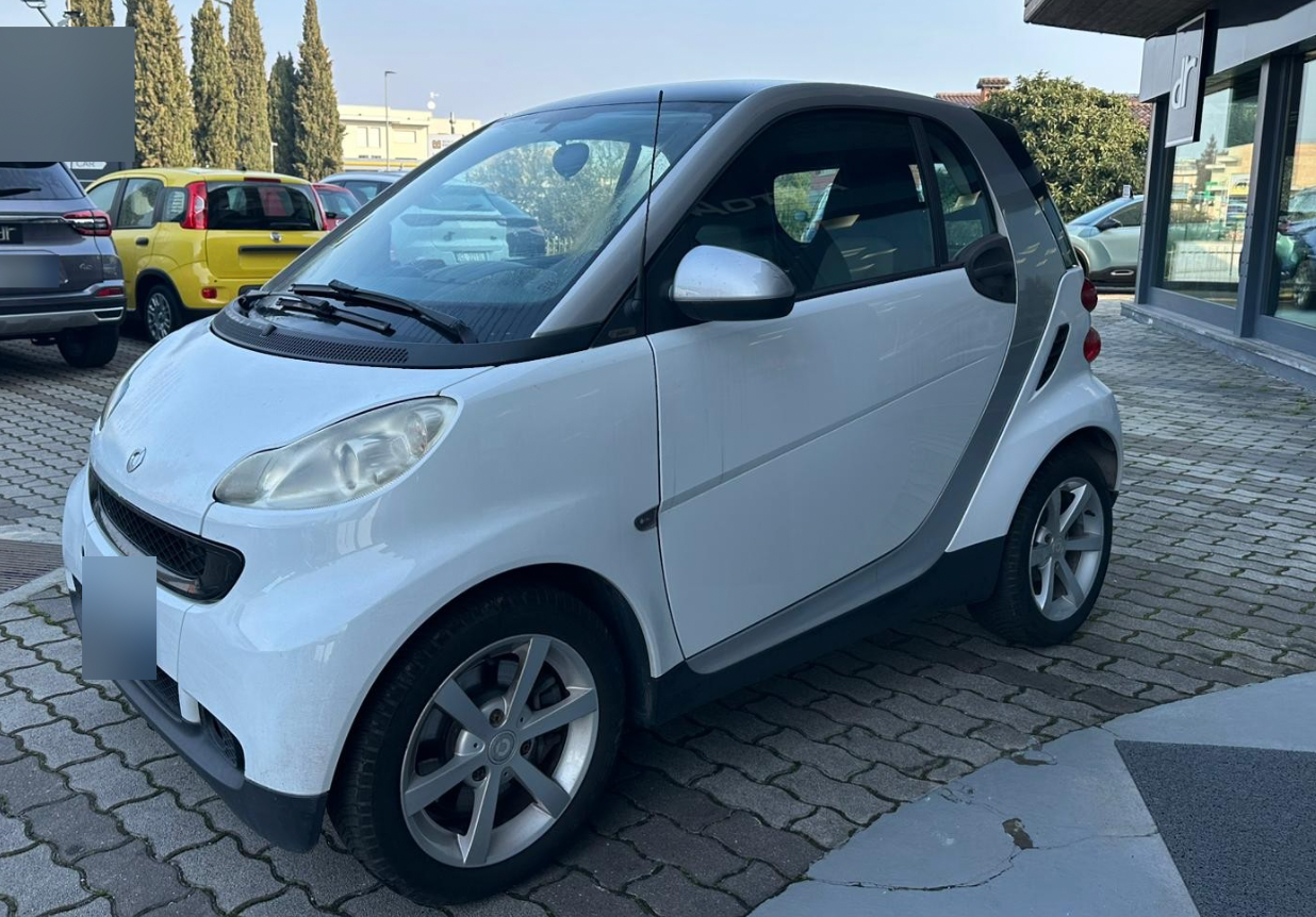 SMART - FORTWO (2009 - km 162.000 - Benzina)