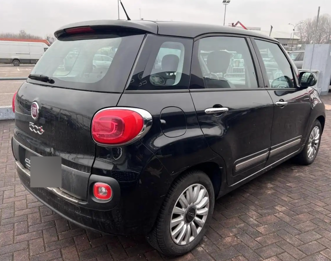FIAT - 500L (2014 - km 121.000 - Diesel)