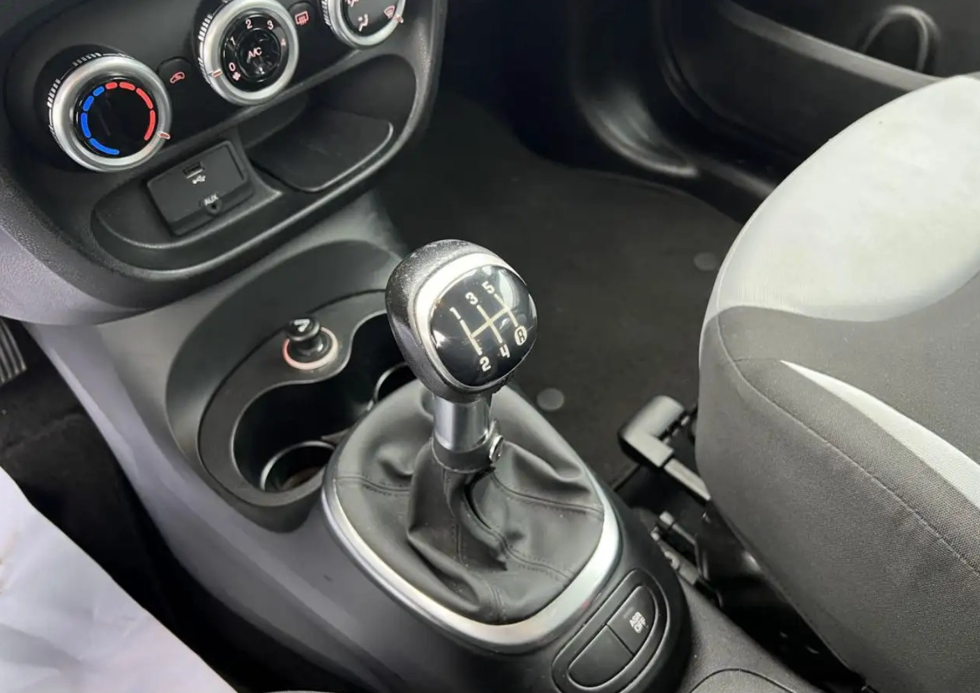 FIAT - 500L (2014 - km 121.000 - Diesel)