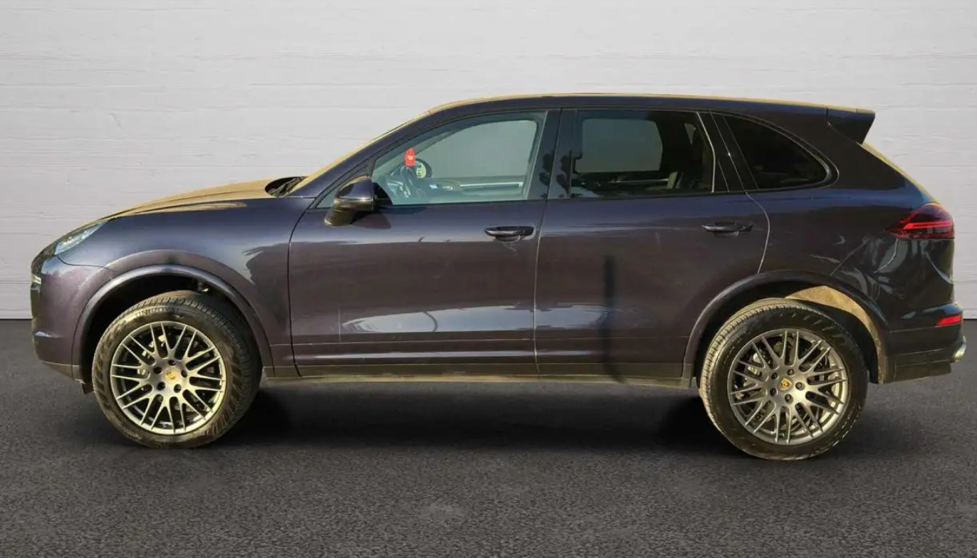 PORSCHE - CAYENNE (2017 - km 160.000 - Diesel)