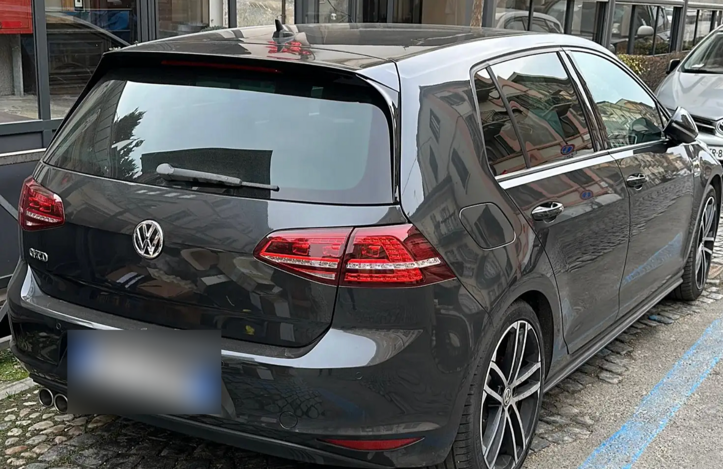 VOLKSWAGEN - GOLF GTD (2017 - km 150.000 - Diesel)