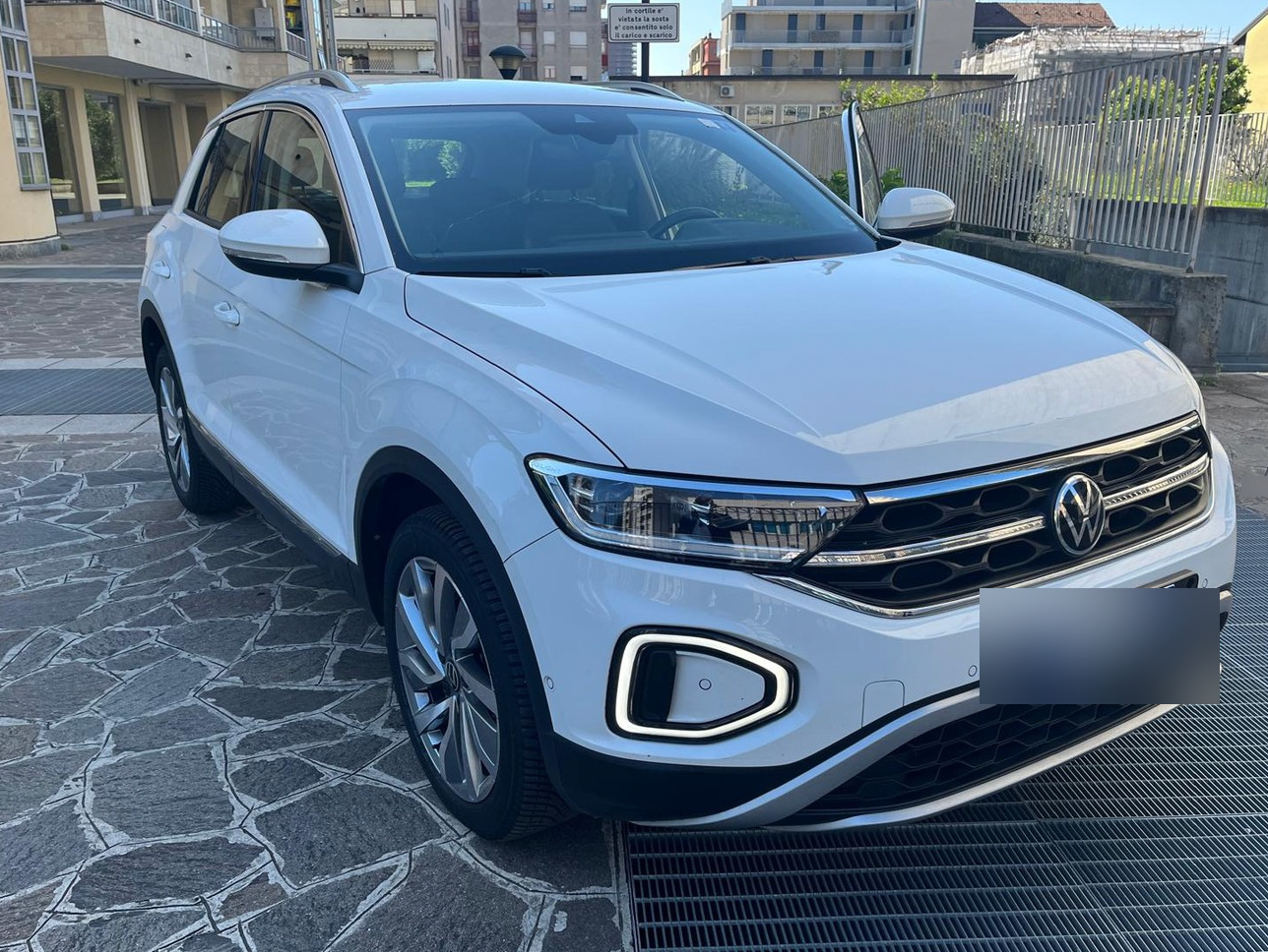 VOLKSWAGEN - T-ROC (2022 - km 77.000 - Diesel)