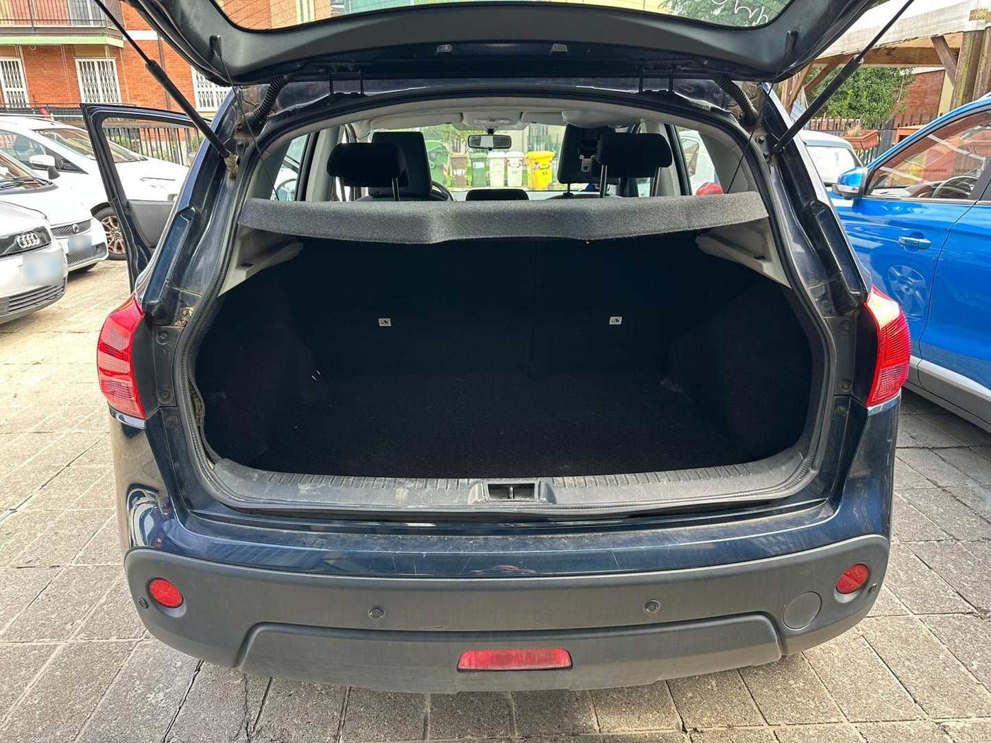 NISSAN - QASHQAI (2009 - km 165.783 - Benzina)