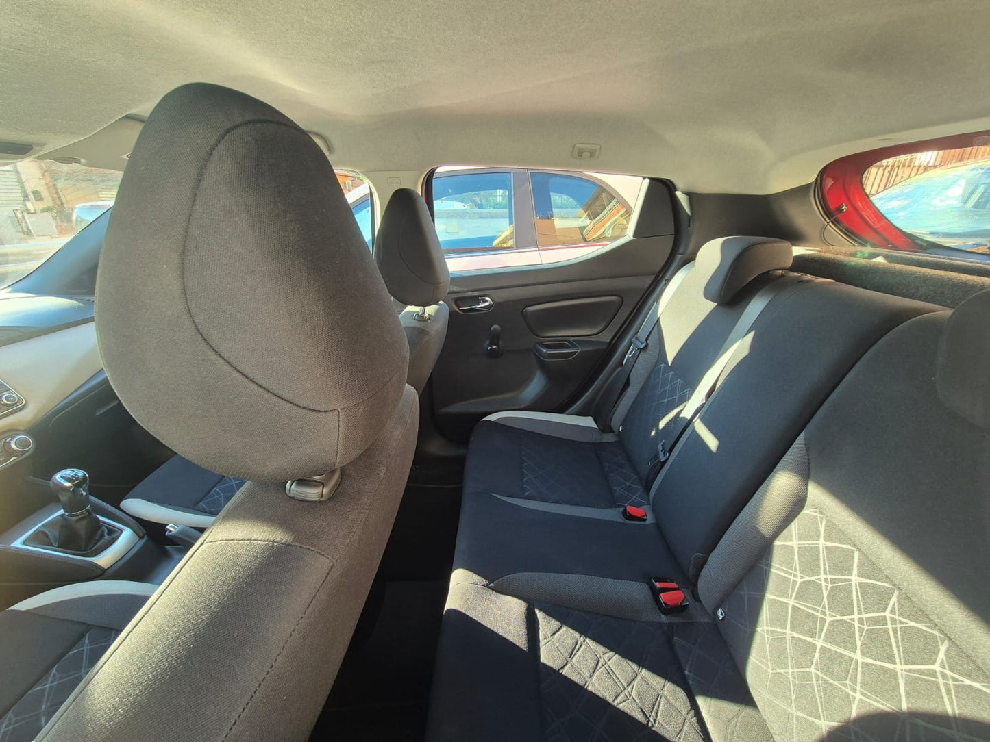 NISSAN - MICRA (2018 - km 86.447 - Benzina)