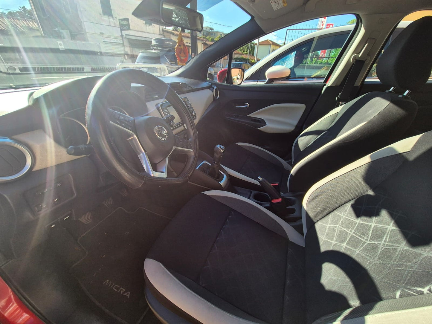 NISSAN - MICRA (2018 - km 86.447 - Benzina)