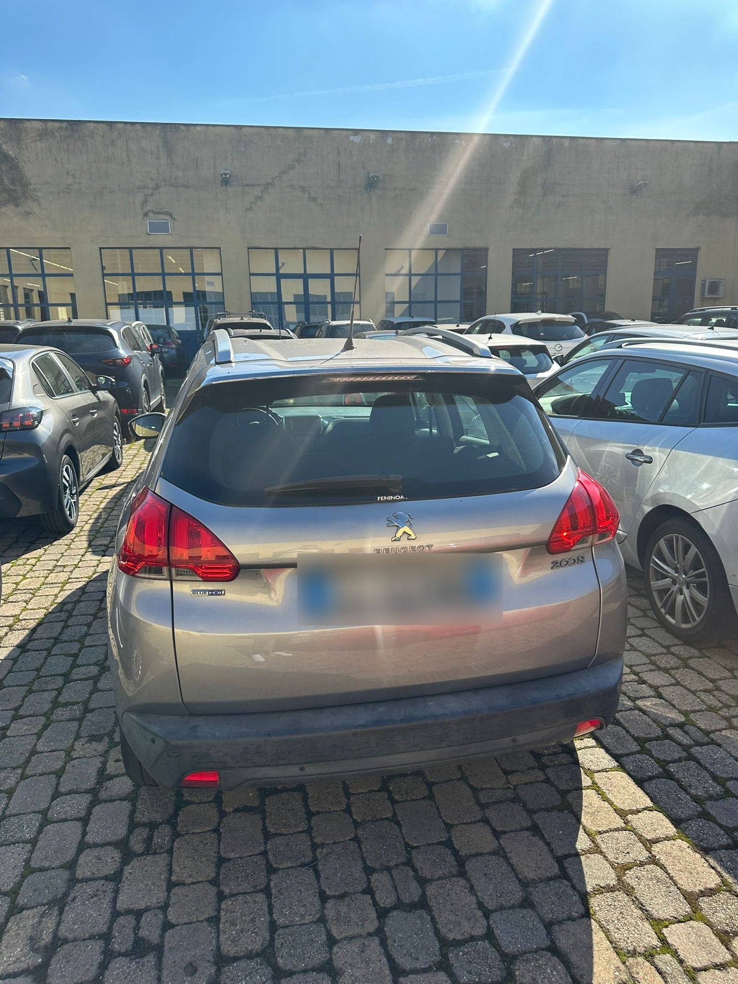 PEUGEOT - 2008 (2015 - km 264.000 - Diesel)