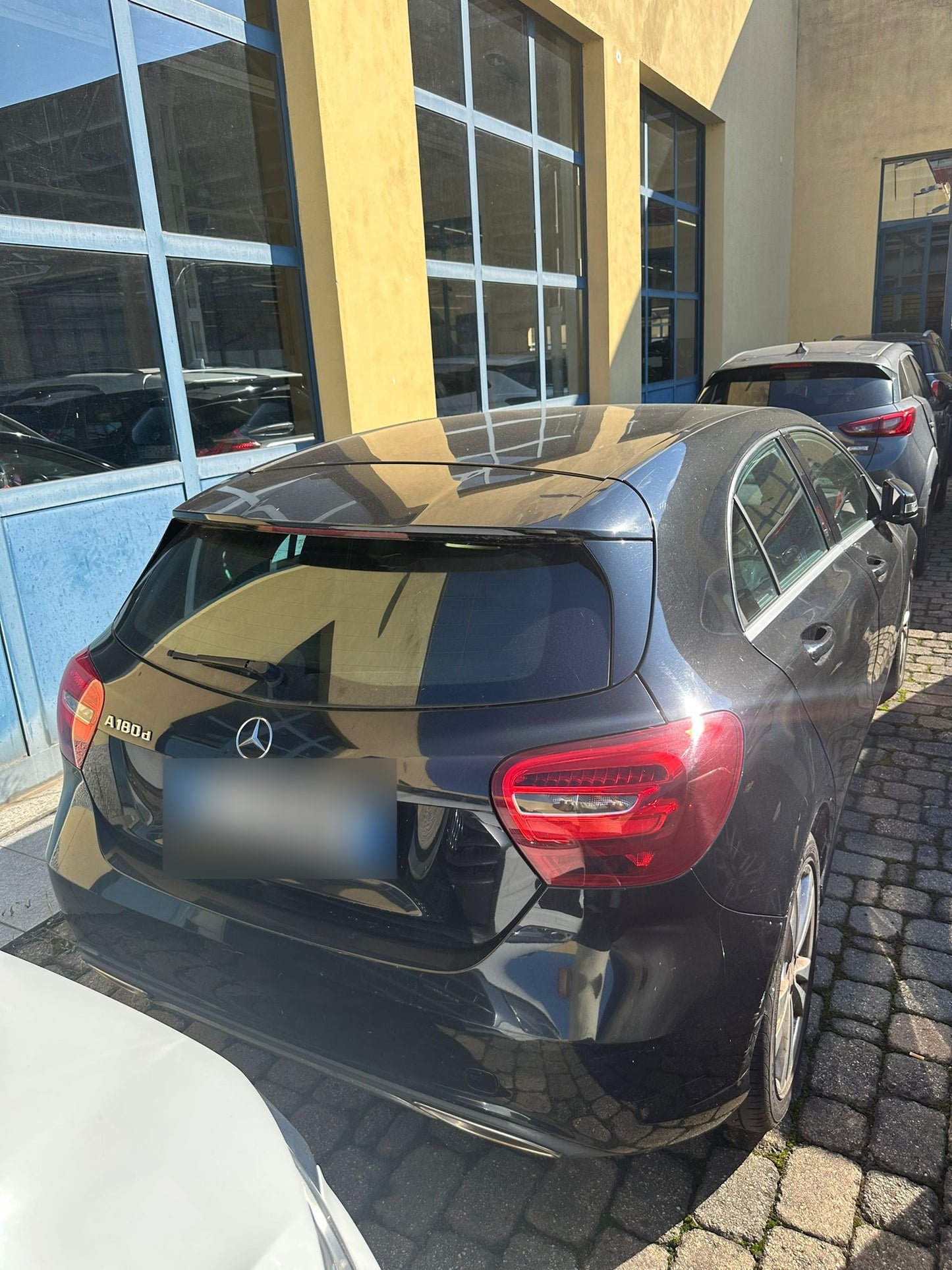 MERCEDES-BENZ - A 180 (2016 - km 100.000 - Diesel)