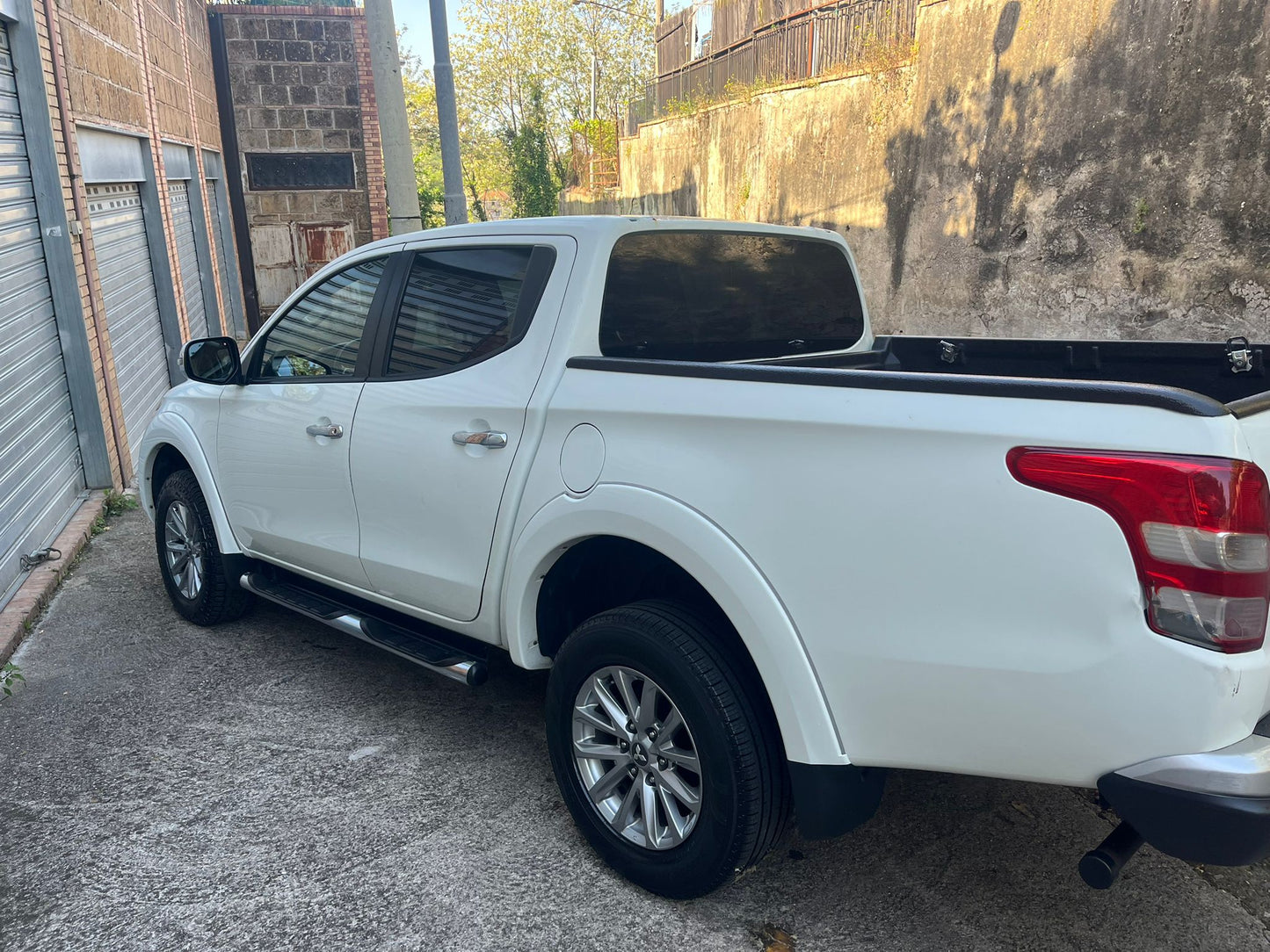 MITSUBISHI - L200 (2016 - km 209.517 - Diesel)