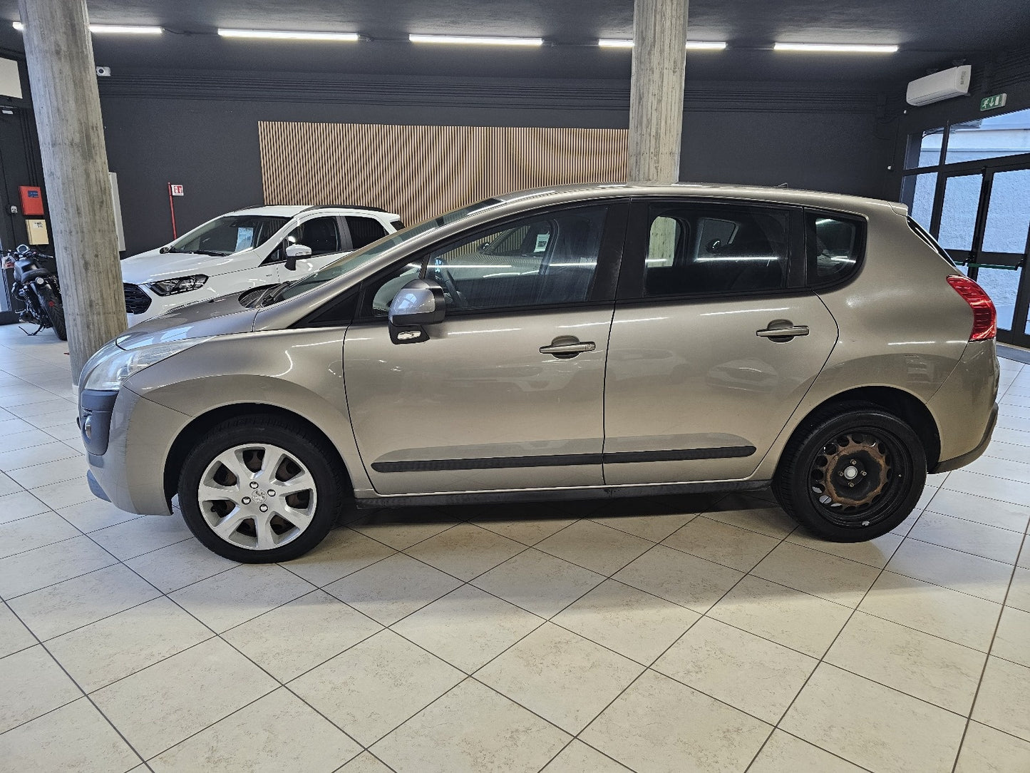PEUGEOT - 3008 (2013 - km 175.500 - Diesel)