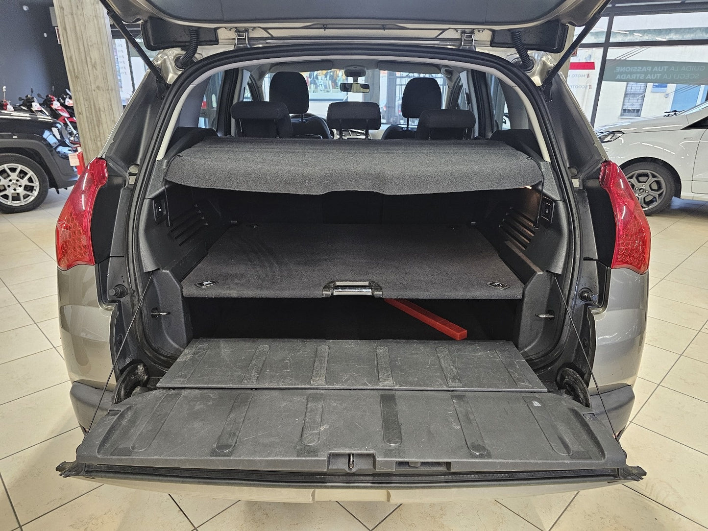 PEUGEOT - 3008 (2013 - km 175.500 - Diesel)