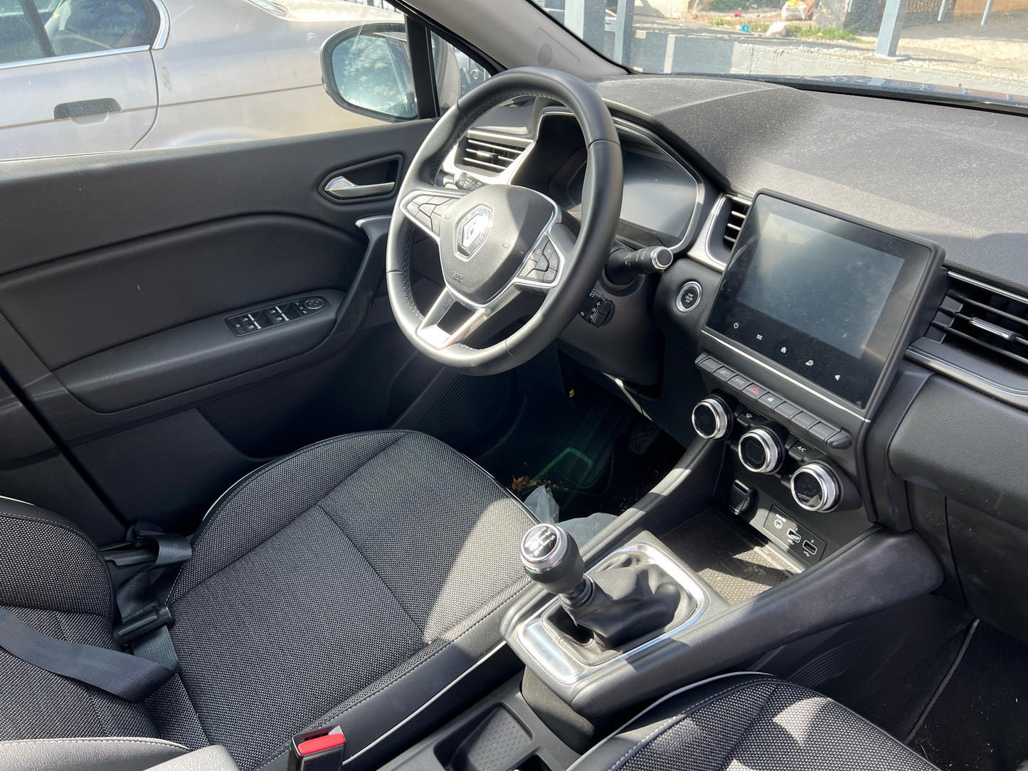 RENAULT - CAPTUR (2021 - km 52.943 - Gpl)