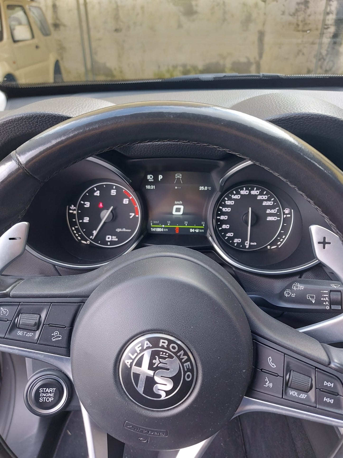 ALFA ROMEO - STELVIO (2017 - 141.500 km - Benzina)
