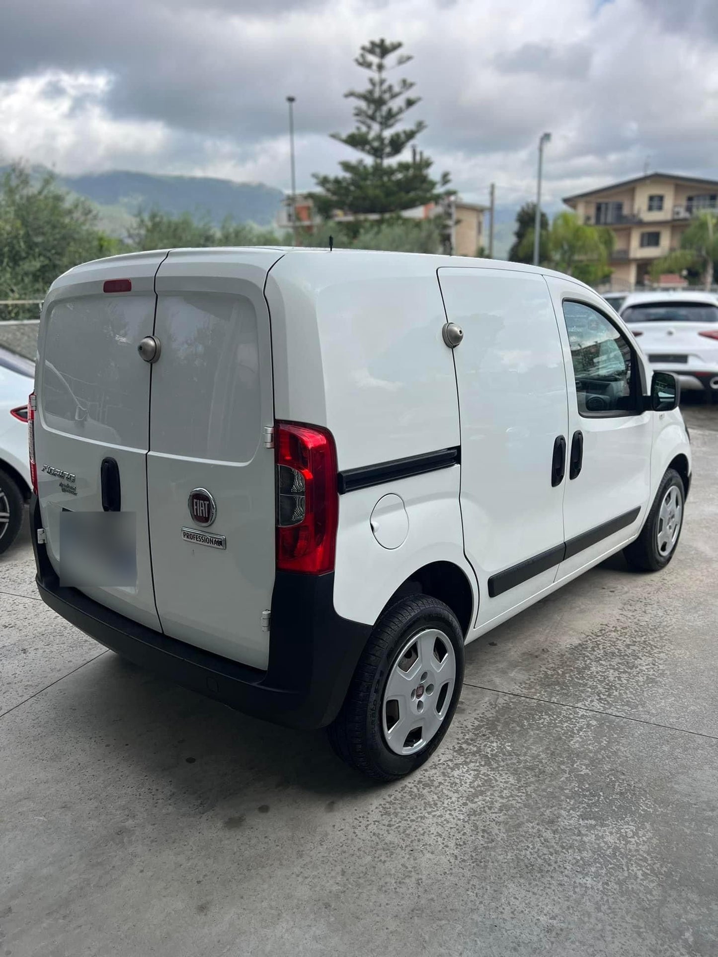 FIAT - FIORINO (2019 - 150.000 km - Metano)