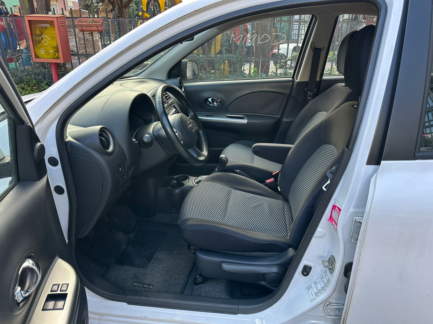 NISSAN - MICRA (2014 - 156.957 - Benzina)