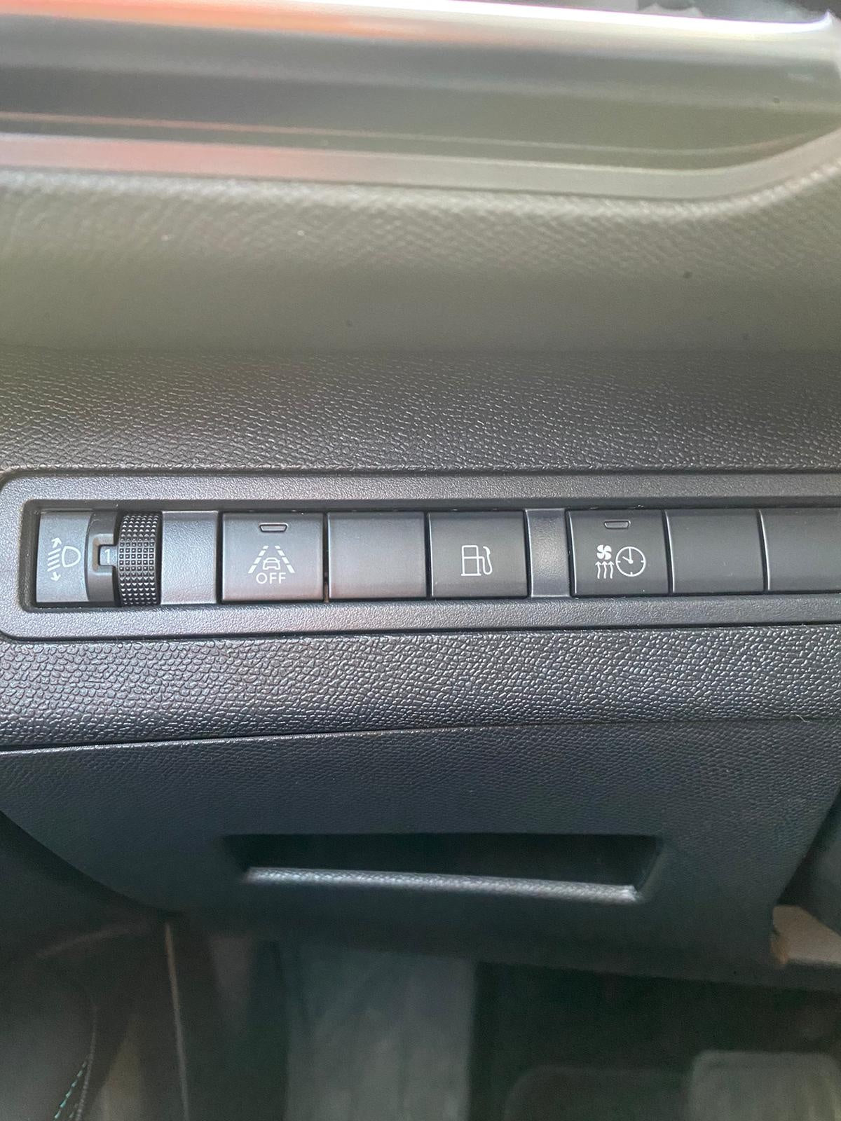 PEUGEOT - 3008 (2022 - 44.000 km - Ibrida)