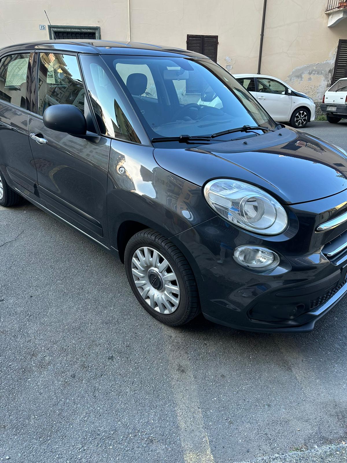 FIAT - 500L (2019 - 83.000 km - Benzina)