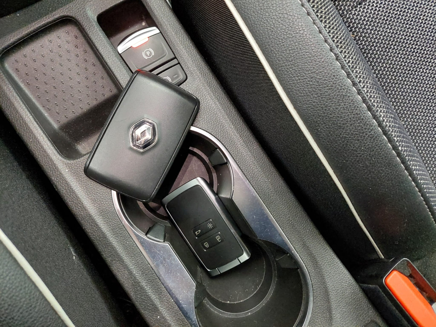 RENAULT - CAPTUR (2021 - km 140.000 - Diesel)