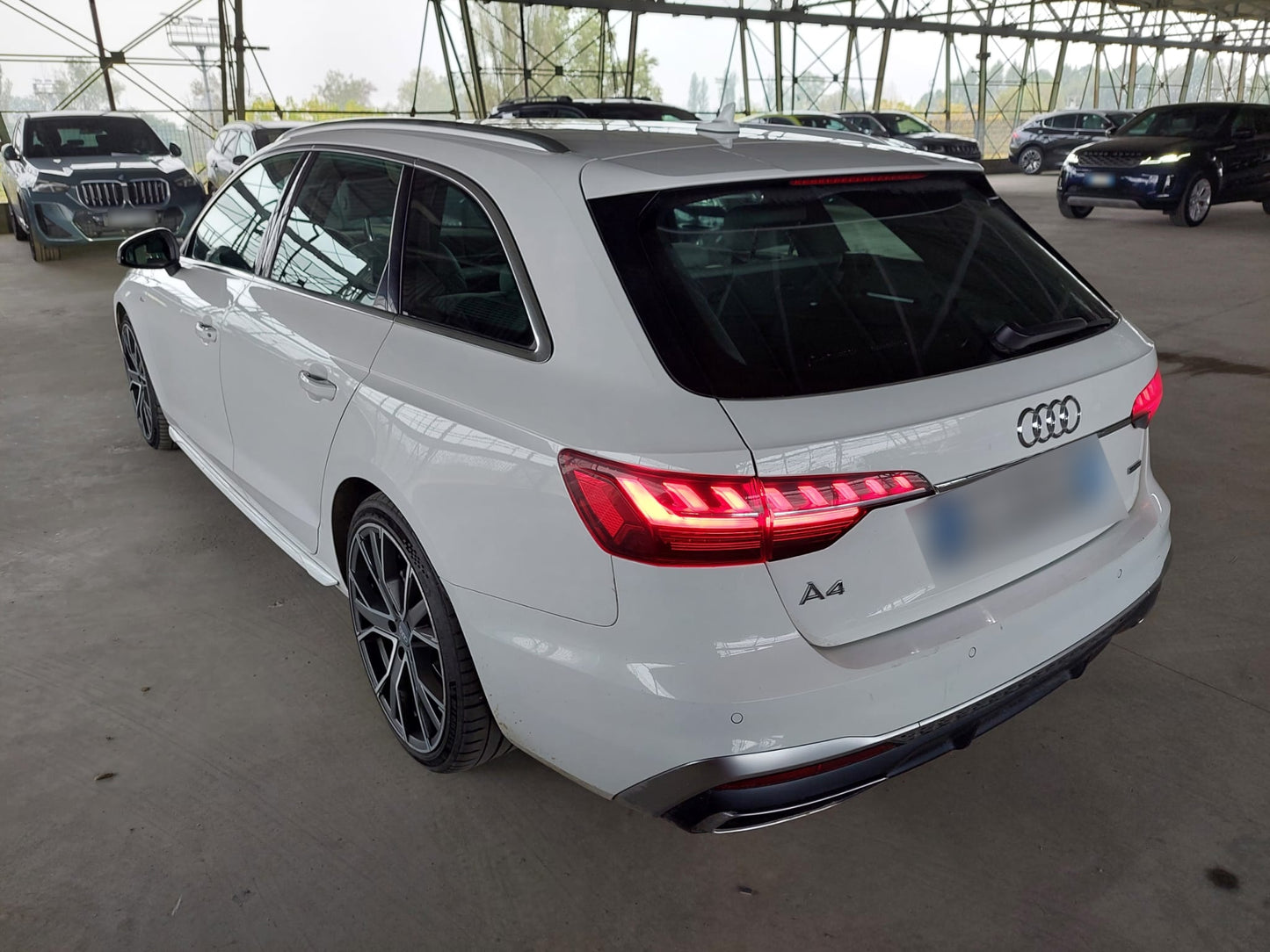 AUDI - A4 (2020 - km 259.000 - Diesel)