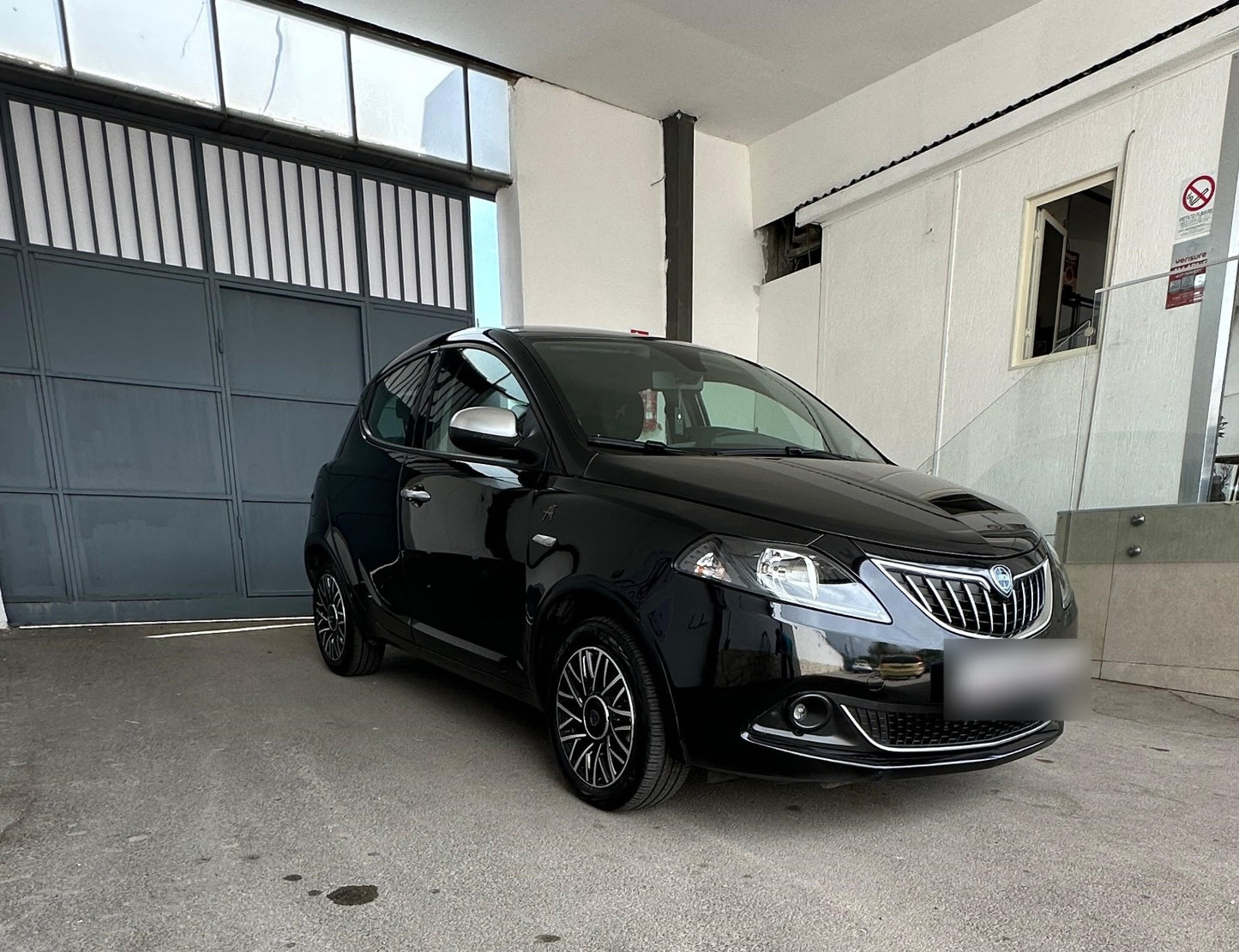 LANCIA - YPSILON (2023 - km 23.000 - Ibrida)