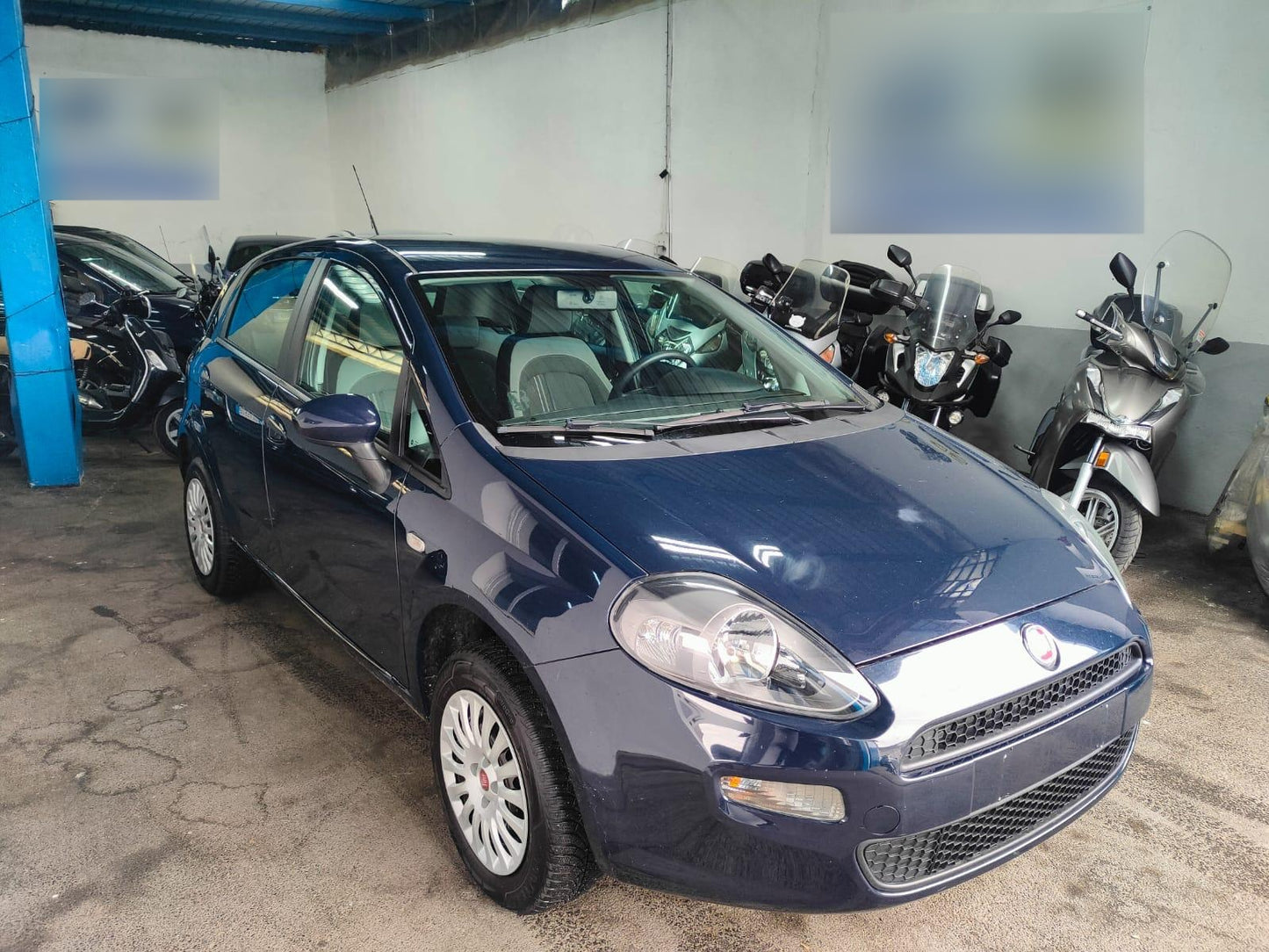 FIAT - PUNTO EVO (2013 - km 130.000 - Metano)