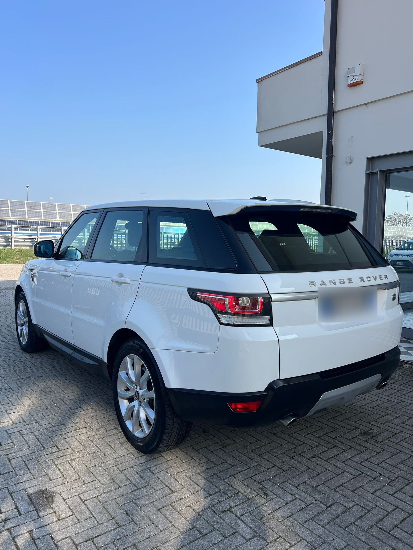 LAND ROVER - RANGE ROVER SPORT (2014 - km 238.000 - Diesel)