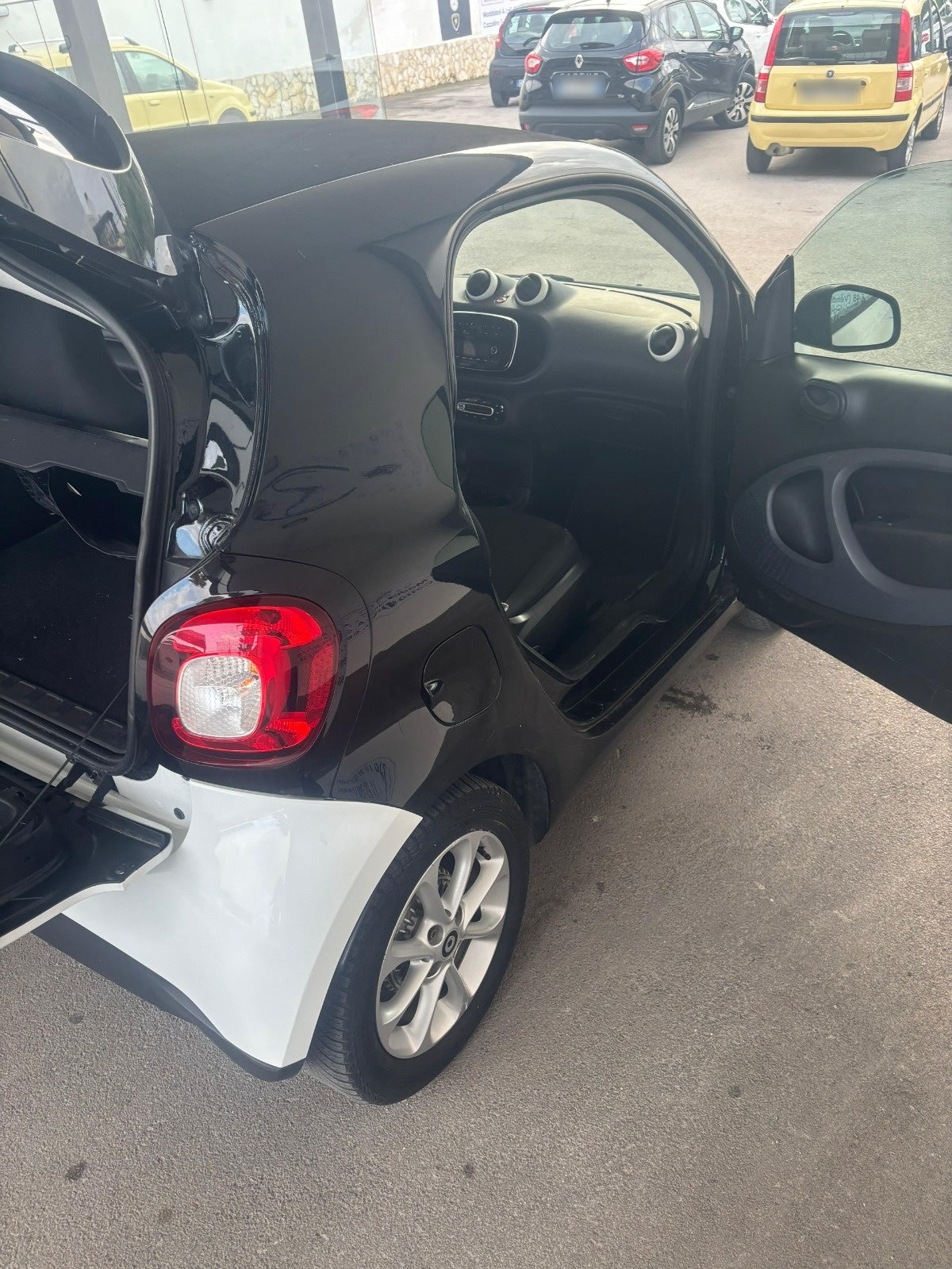 SMART - FORTWO (2016 - km 66.179 - Benzina)