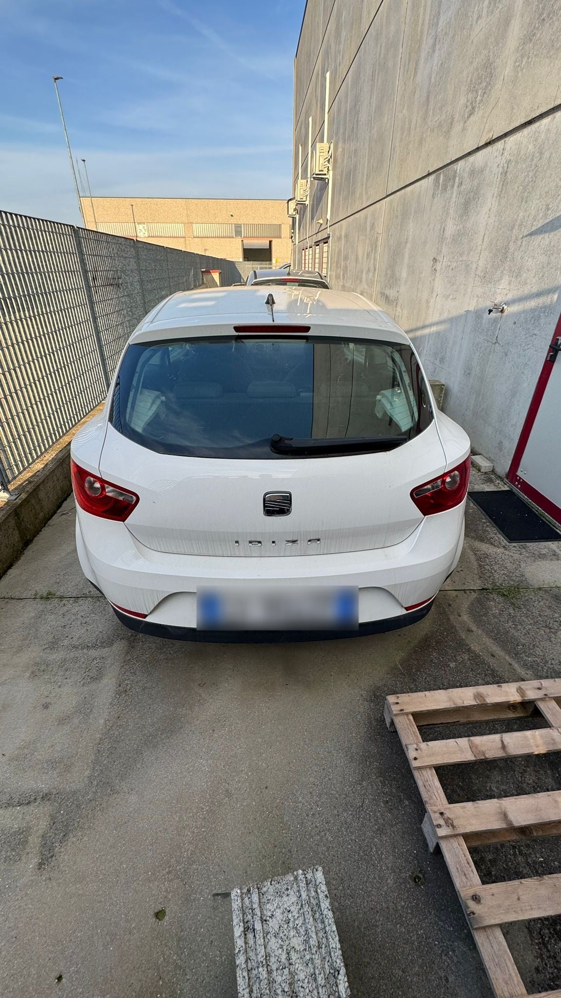 SEAT - IBIZA (2011 - km 100.000 - Benzina)