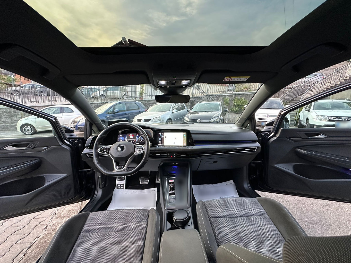 VOLKSWAGEN - GOLF (2020 - km 110.000 - Diesel)