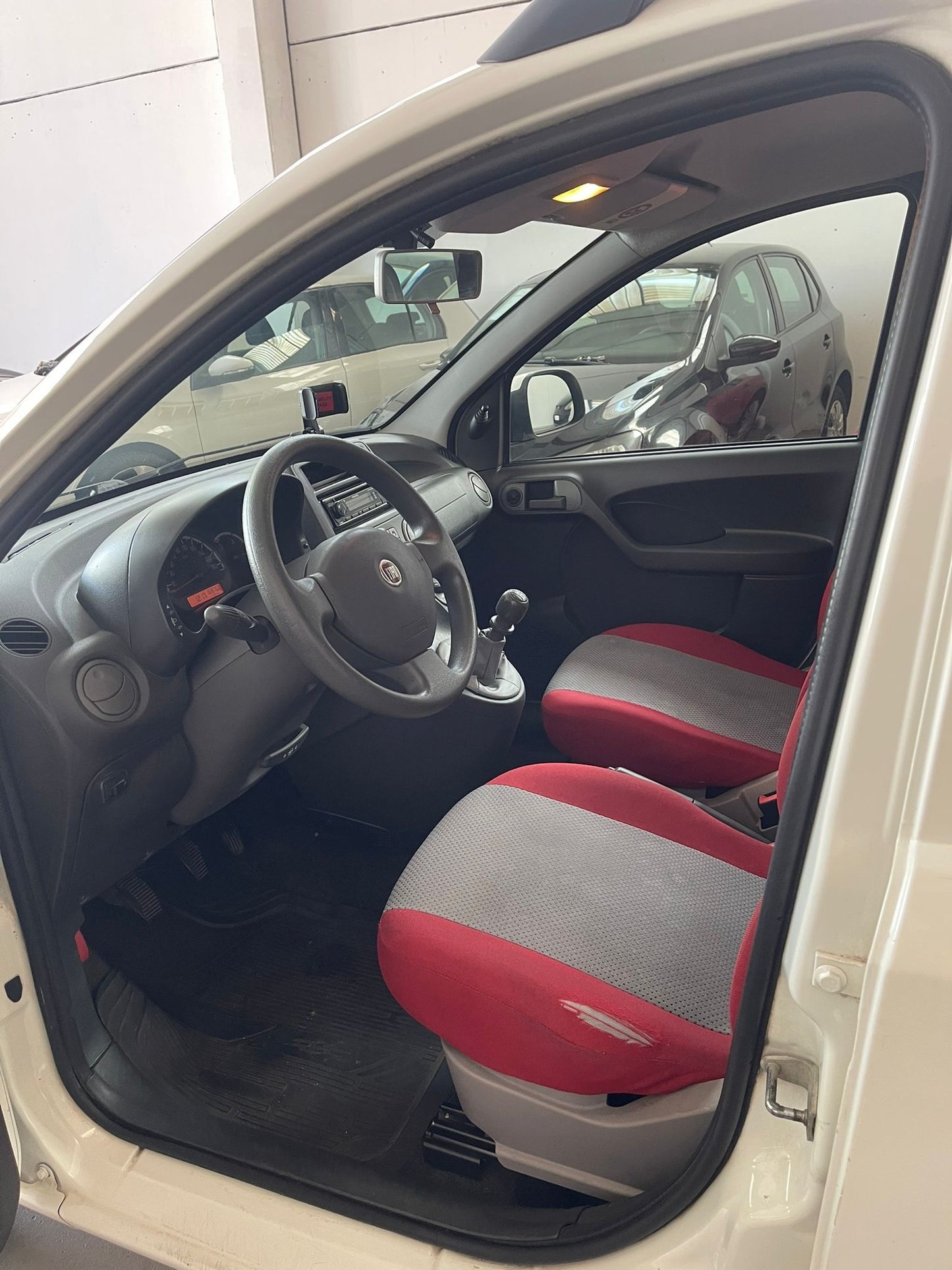 FIAT - PANDA (2011 - km 169.000 - Metano)