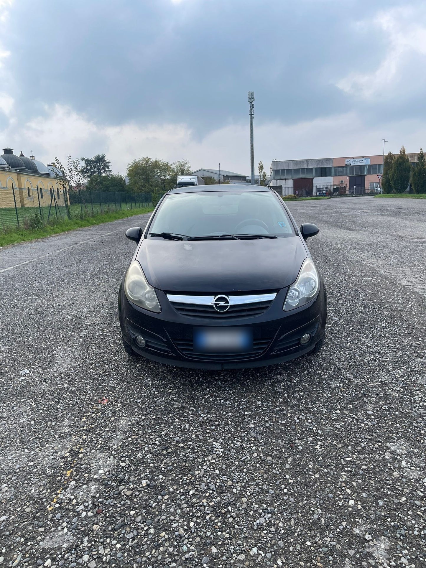 OPEL - CORSA (2010 - km 174.000 - Benzina)