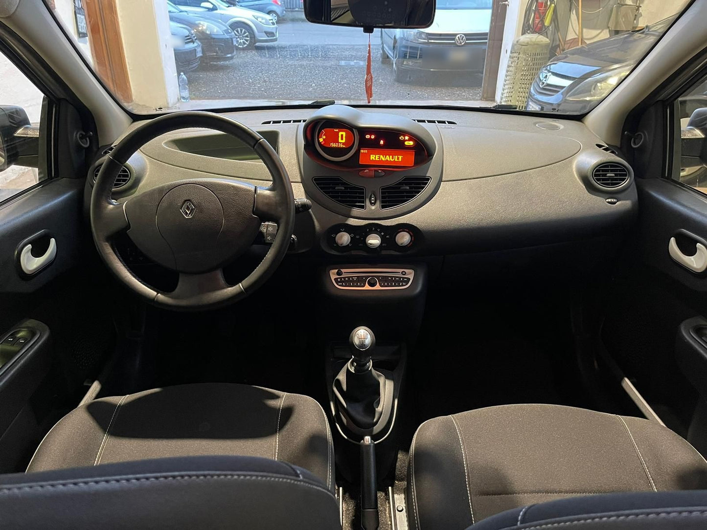RENAULT - TWINGO (2011 - km 156.000 - Benzina)