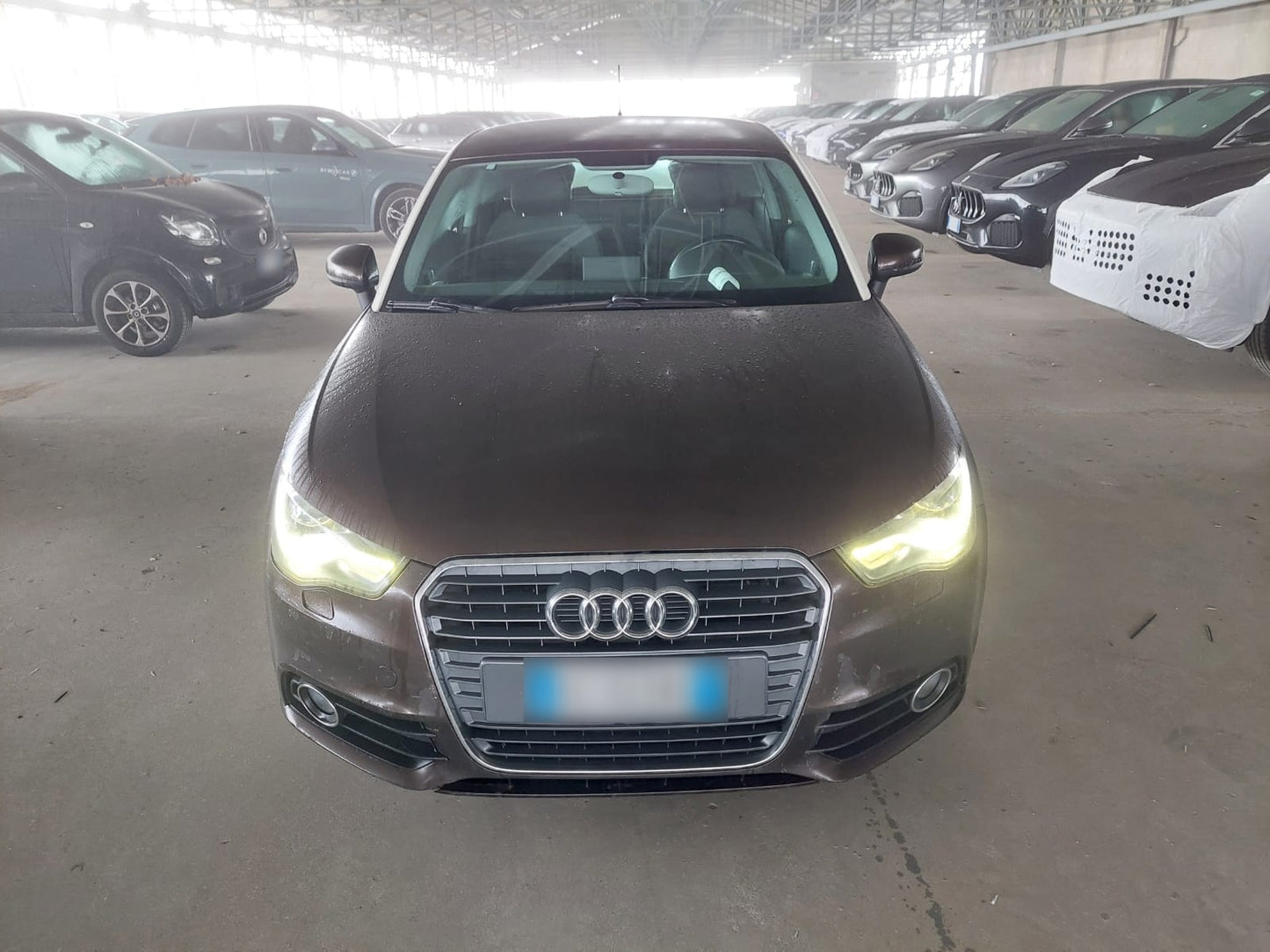 AUDI - A1 (2011 - km 193.603 - Diesel)
