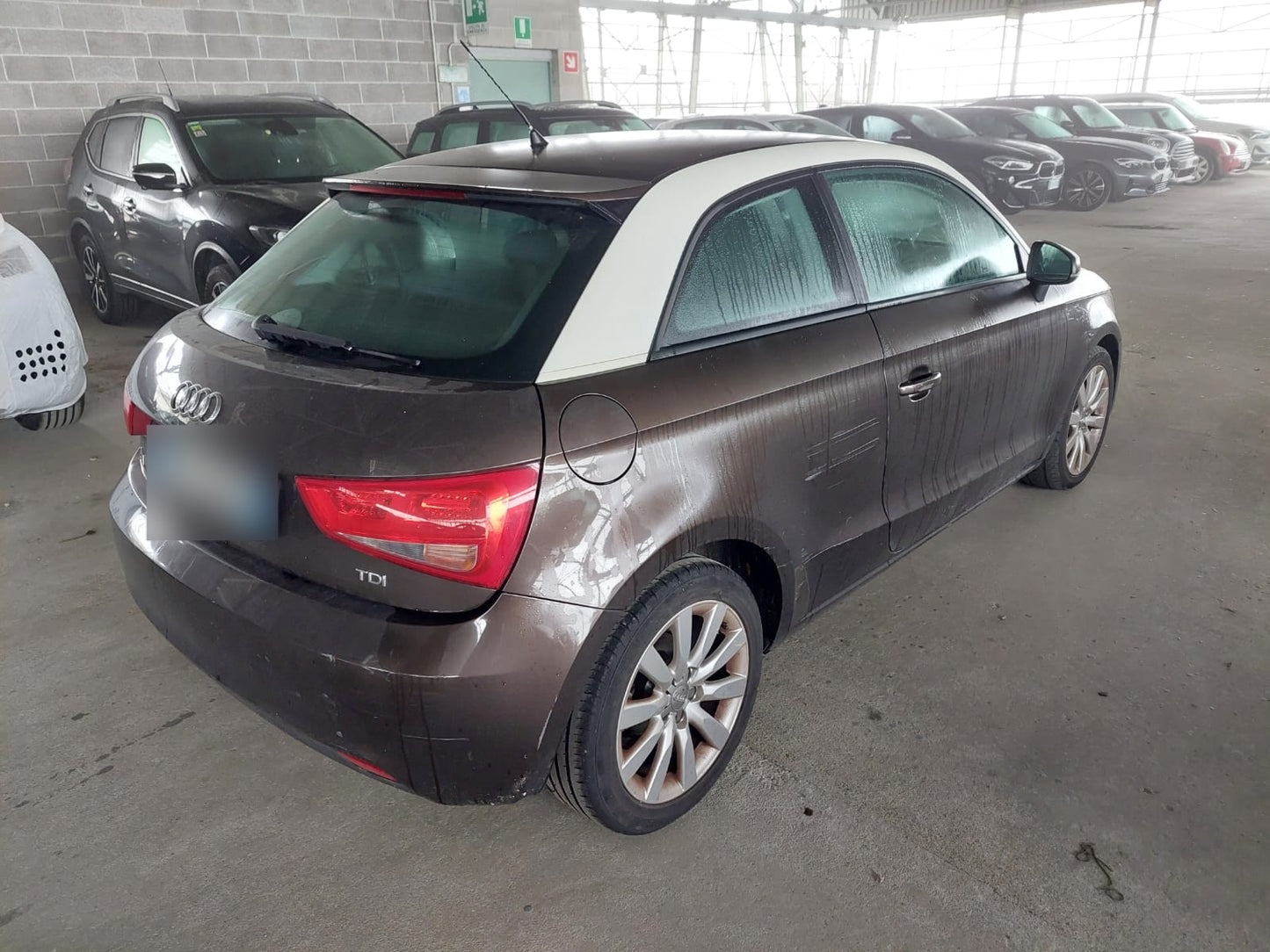 AUDI - A1 (2011 - km 193.603 - Diesel)