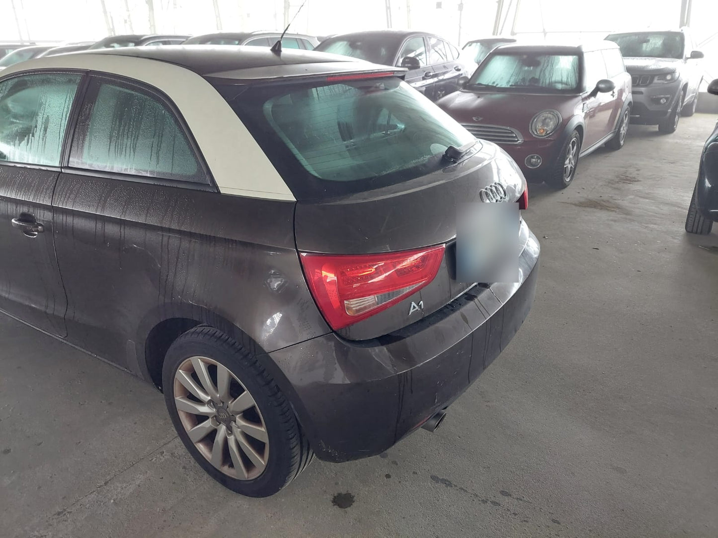 AUDI - A1 (2011 - km 193.603 - Diesel)