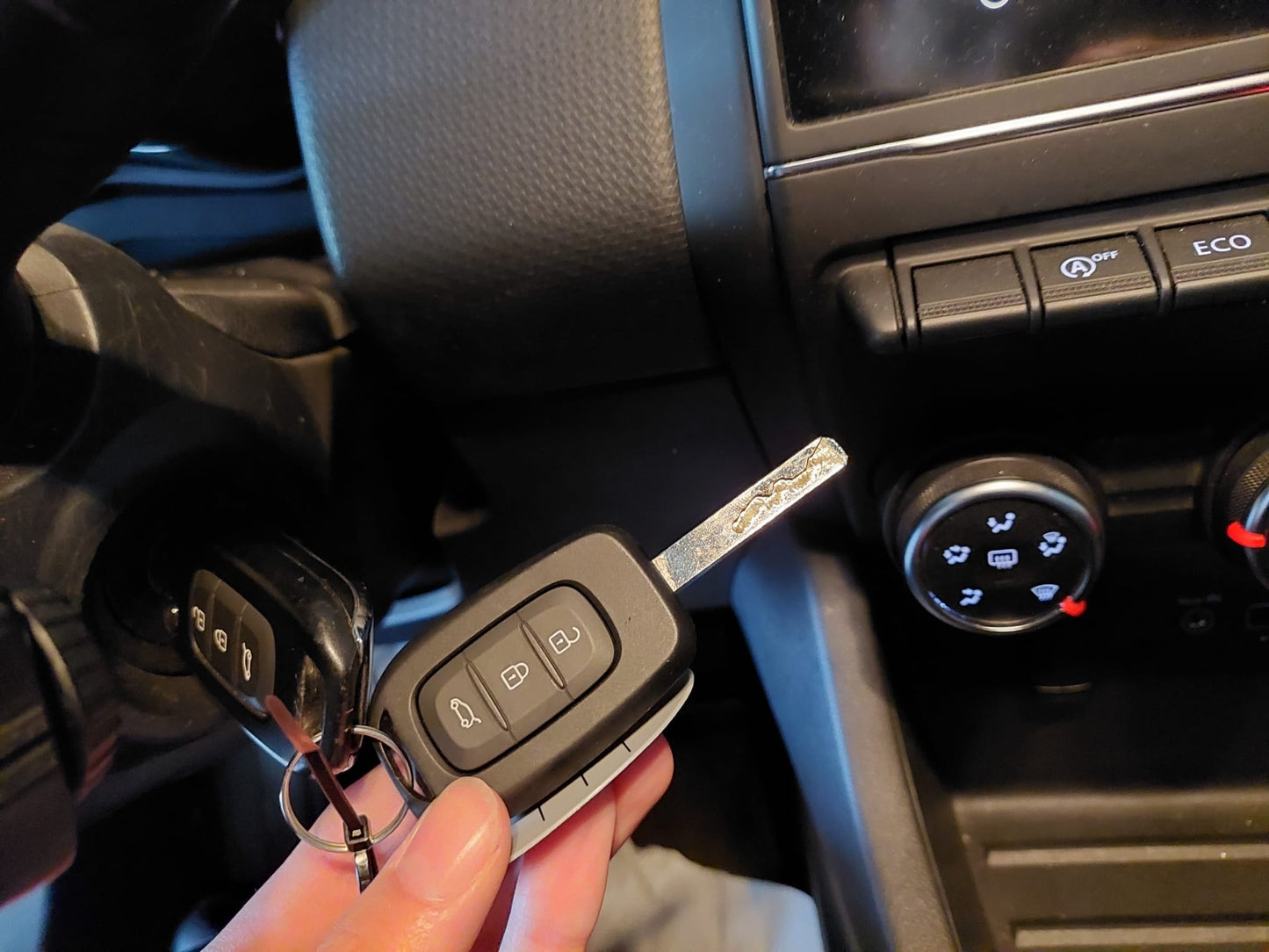 RENAULT - CLIO (2022 - km 71.209 - Diesel)