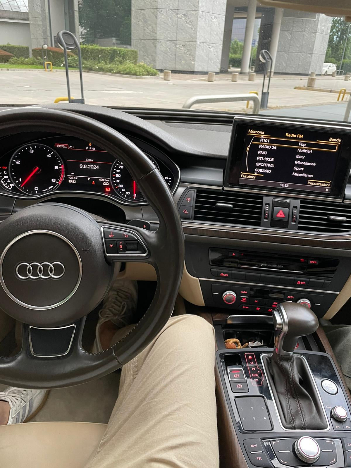 AUDI - A6 (2011 - km 144.000 - Diesel)