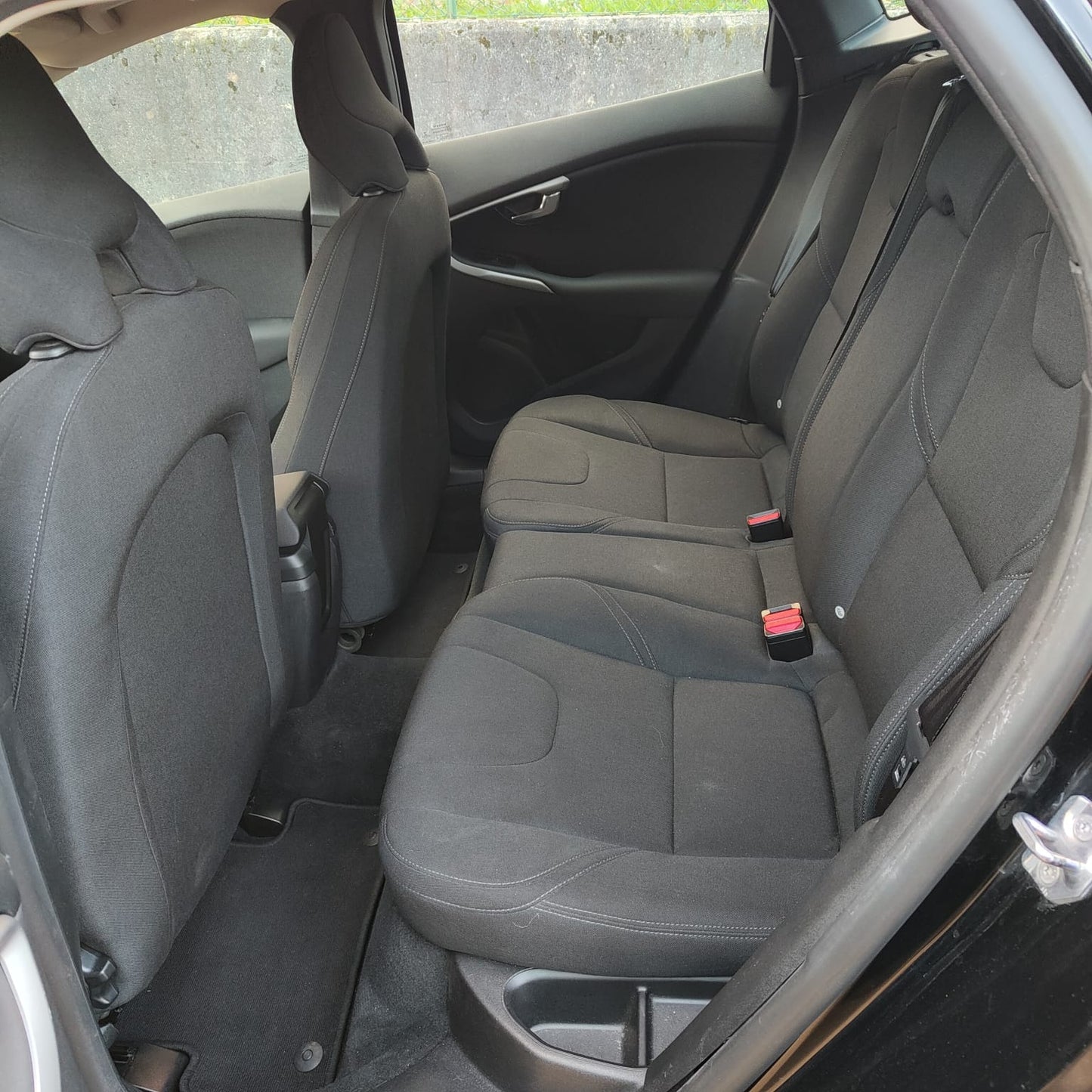 VOLVO - V40 (2018 - km 130.000 - Diesel)